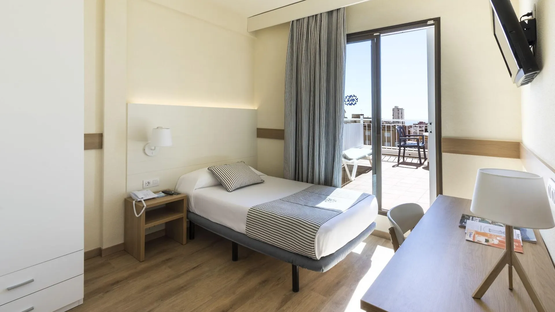 Hotel Anabel Lloret de Mar 4*,